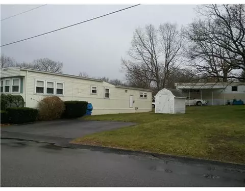 2 Lane B, Coventry, RI 02816 photo 4