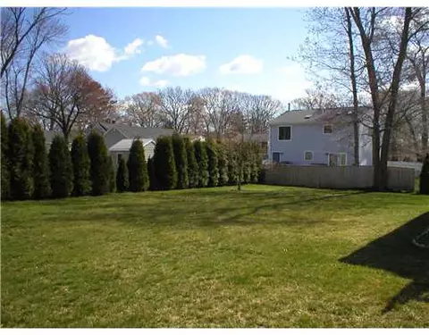 11 Devon Ct, Warwick, RI 02889 photo 7