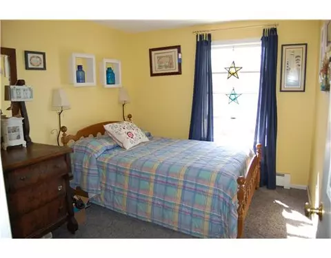 5 Ava St, Westerly, RI 02891 photo 7