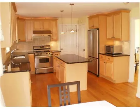 21 Patrick Way, Warwick, RI 02886 photo 5
