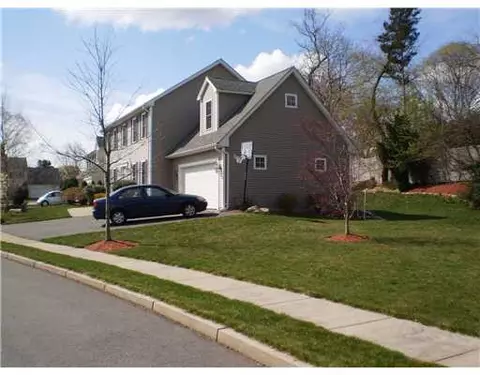 21 Patrick Way, Warwick, RI 02886 photo 2