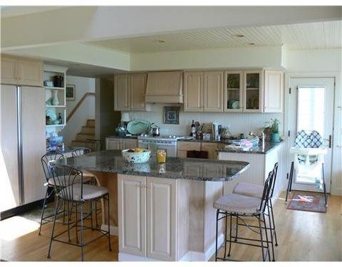 25 Timothy Dr, Westerly, RI 02891 photo 10