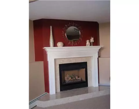 22 Lilac Cir, Cranston, RI 02920 photo 7