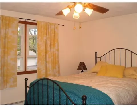 55 Deacon Ave, Warwick, RI 02886 photo 16