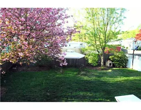 55 Deacon Ave, Warwick, RI 02886 photo 5