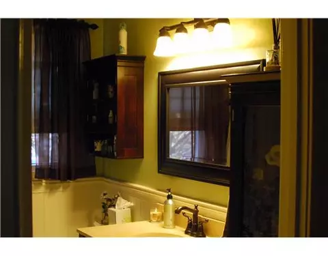 55 Deacon Ave, Warwick, RI 02886 photo 13