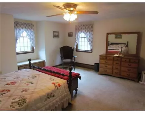 20 Locust Valley Rd, Exeter, RI 02822 photo 9