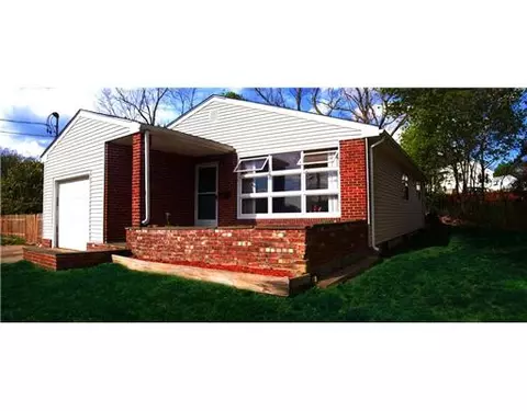 78 Pichette Blvd, Woonsocket, RI 02895 photo 1