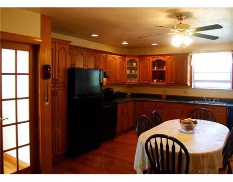 78 Pichette Blvd, Woonsocket, RI 02895 photo 3