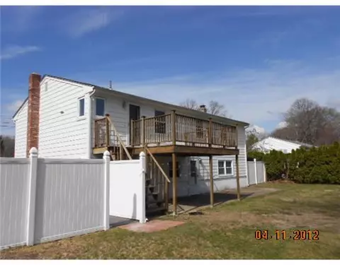 16 Winifred Ave, Warwick, RI 02889 photo 2