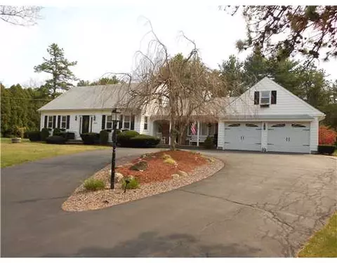2074 Flat River Rd, Coventry, RI 02816 photo 1
