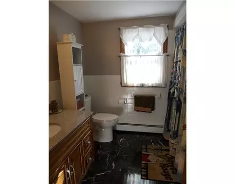2074 Flat River Rd, Coventry, RI 02816 photo 14