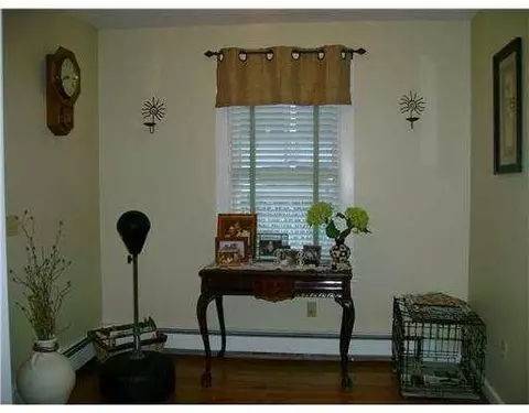 97 Beach St, Westerly, RI 02891 photo 8