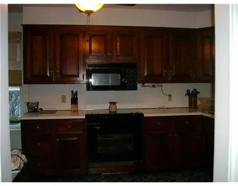 97 Beach St, Westerly, RI 02891 photo 5