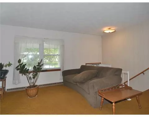 152 Getchell Ave, Woonsocket, RI 02895 photo 16