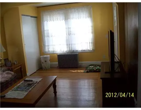 235 Killingly St, Providence, RI 02909 photo 4