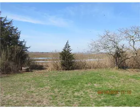 26 Breach Dr, Westerly, RI 02891 photo 3