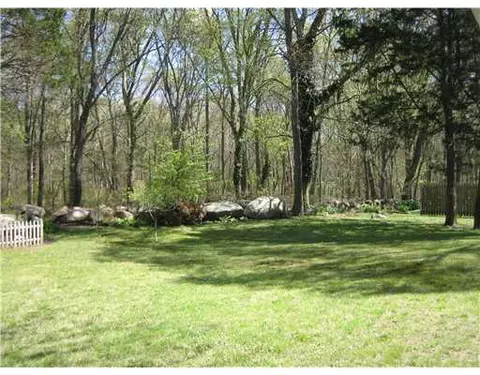 12 Evergreen Dr, Exeter, RI 02822 photo 8