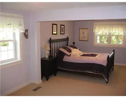 39 Audubon Rd, Warwick, RI 02888 photo 12