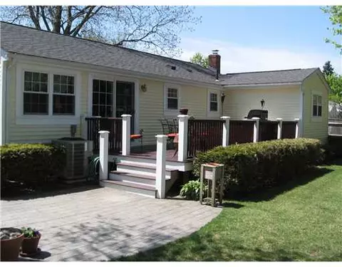 39 Audubon Rd, Warwick, RI 02888 photo 3