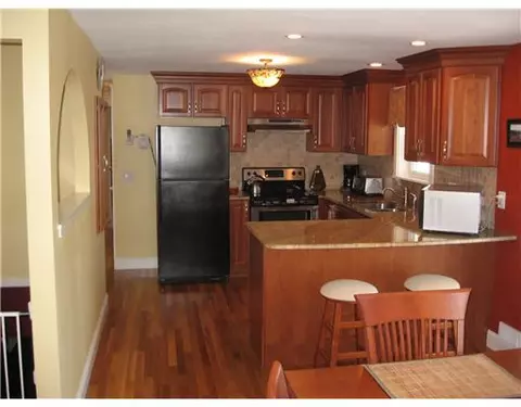 39 Audubon Rd, Warwick, RI 02888 photo 10