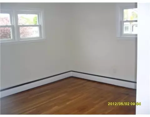 82 White Ave, Warwick, RI 02889 photo 6