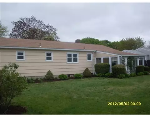 82 White Ave, Warwick, RI 02889 photo 2