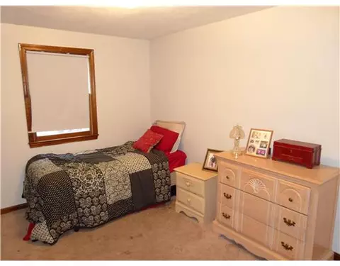 24 Hackman Pl, Warwick, RI 02889 photo 10
