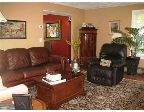 2 Leeward Dr, Westerly, RI 02891 photo 7