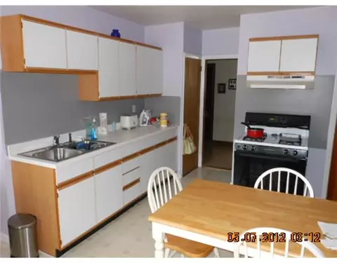 40 Union St, Warren, RI 02885 photo 4