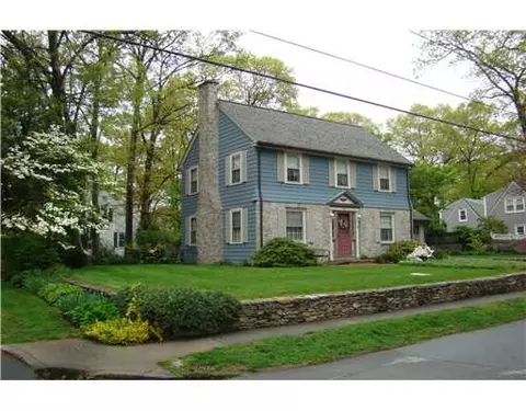 205 Trinity St, Warwick, RI 02886 photo 4