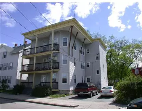 487 Rathbun St, Woonsocket, RI 02895 photo 1
