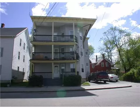 487 Rathbun St, Woonsocket, RI 02895 photo 2