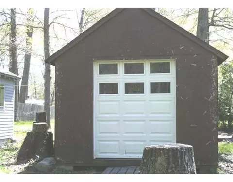 32 Daventry St, Glocester, RI 02814 photo 5