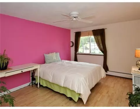 24 Eagle Run #A, East Greenwich, RI 02818 photo 14