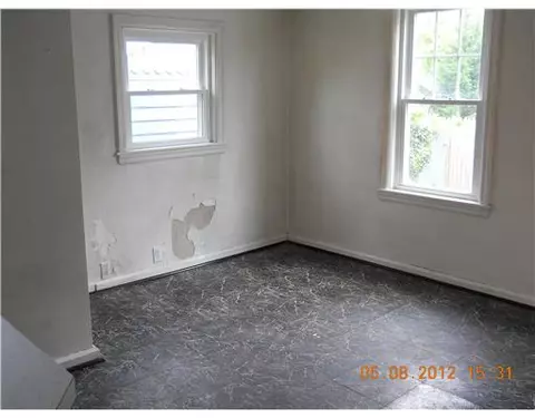 104 Pheasant Ave, Warwick, RI 02886 photo 6