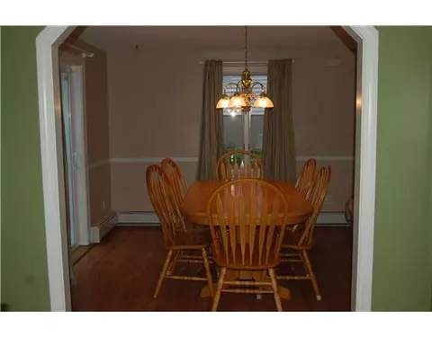 63 Vine St, Woonsocket, RI 02895 photo 6