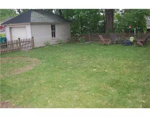 63 Vine St, Woonsocket, RI 02895 photo 20