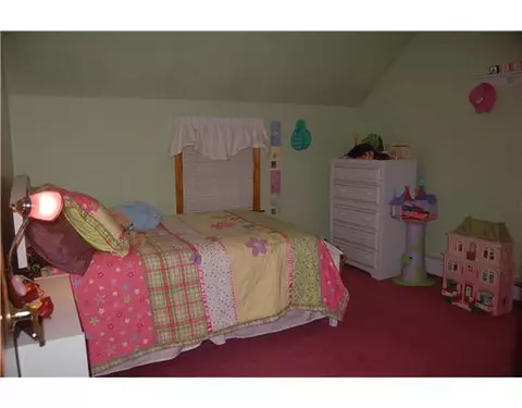 63 Vine St, Woonsocket, RI 02895 photo 16