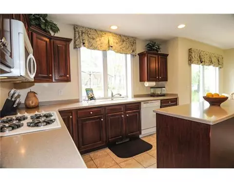 294 Castle Rocks Rd, Warwick, RI 02886 photo 16