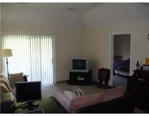 116 Mill St #303, Woonsocket, RI 02895 photo 4