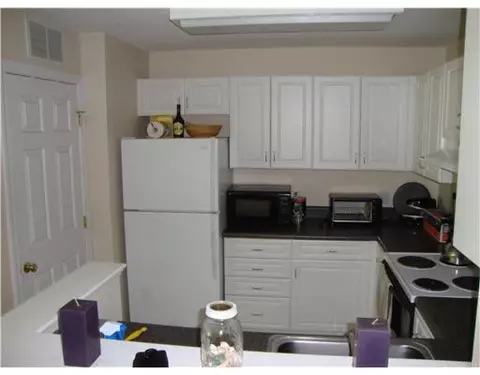 116 Mill St #303, Woonsocket, RI 02895 photo 6