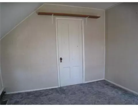 103 Blade St, Warwick, RI 02886 photo 9