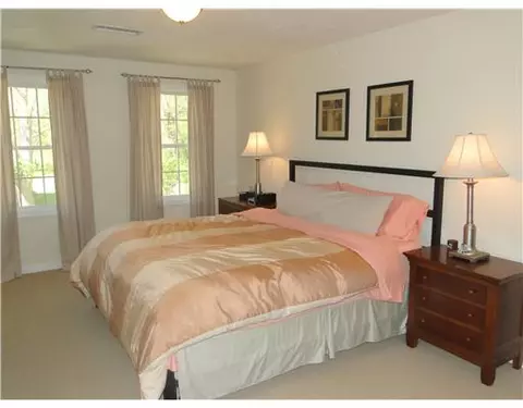 11 Elizabeth Ave, Woonsocket, RI 02895 photo 7