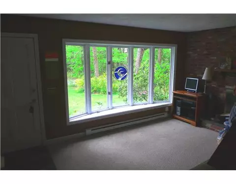 5401 Flat River Rd, Coventry, RI 02816 photo 4