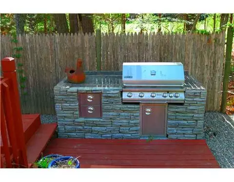 5401 Flat River Rd, Coventry, RI 02816 photo 3