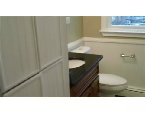 34 Lancaster Ave, Warwick, RI 02886 photo 14
