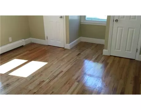 34 Lancaster Ave, Warwick, RI 02886 photo 12