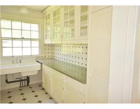 12 Elm St, Westerly, RI 02891 photo 7