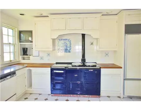 12 Elm St, Westerly, RI 02891 photo 6